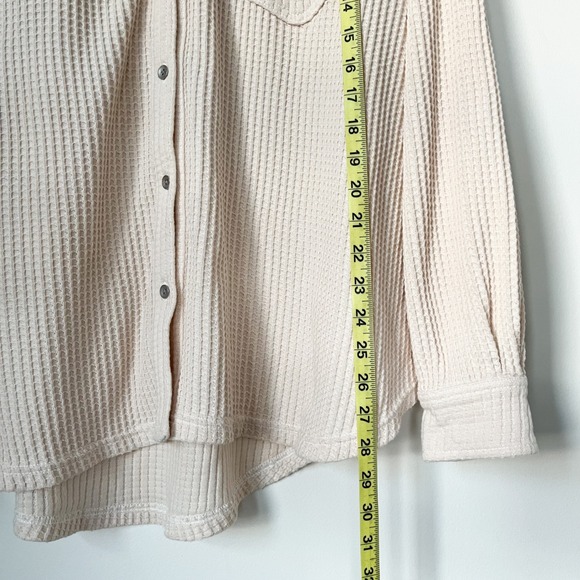 Aerie Anytime Fave Waffle Oversized Button Shirt Womens Medium Cake Batter Cream - Picture 11 of 14